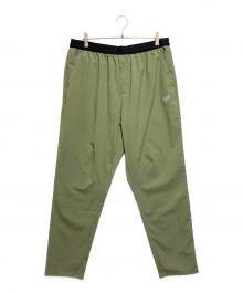 NEW BALANCE（ニューバランス）の古着「AC テーパードパンツ」｜グリーン