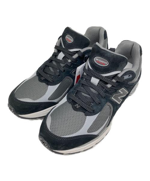 NEW BALANCE（ニューバランス）NEW BALANCE (ニューバランス) 2002R スニーカー ブラック×グレー サイズ:US 9の古着・服飾アイテム