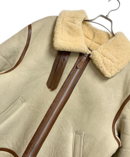 AVIREX（アヴィレックス）AVIREX (アヴィレックス) B-3ムートンフライトジャケット ベージュ サイズ:42の古着・服飾アイテム