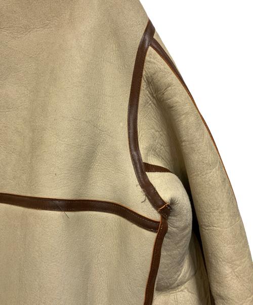 AVIREX（アヴィレックス）AVIREX (アヴィレックス) B-3ムートンフライトジャケット ベージュ サイズ:42の古着・服飾アイテム