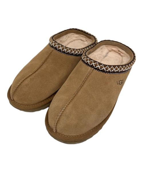 UGG（アグ）UGG (アグ) モカシンシューズ ベージュ サイズ:USA 6の古着・服飾アイテム