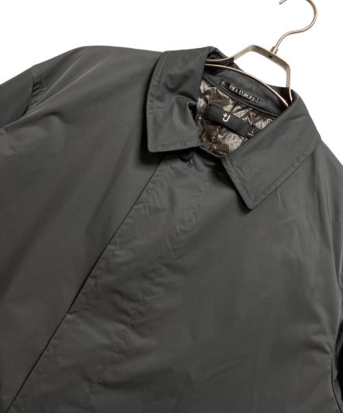 UNIQLO+J（ユニクロ プラスジェイ）UNIQLO+J (ユニクロ プラスジェイ) パデッドオーバーサイズステンカラーコート グレー サイズ:Lの古着・服飾アイテム
