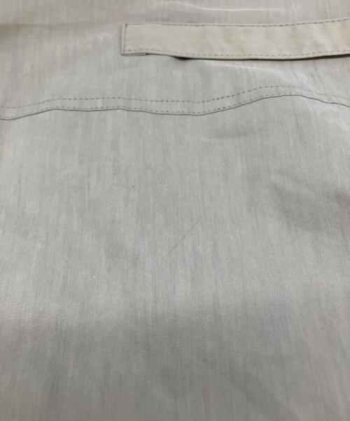 HELLY HANSEN（ヘリーハンセン）HELLY HANSEN (ヘリーハンセン) レインウェアジャケット ベージュ×グレー サイズ:Lの古着・服飾アイテム