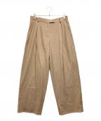 DEPENDREデパーンドル）の古着「アジャスタブルタックパンツ」｜ベージュ