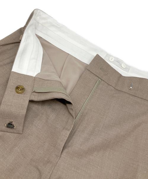 DEPENDRE（デパーンドル）DEPENDRE (デパーンドル) アジャスタブルタックパンツ ベージュ サイズ:Mの古着・服飾アイテム