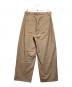DEPENDRE (デパーンドル) アジャスタブルタックパンツ ベージュ サイズ:M：7000円