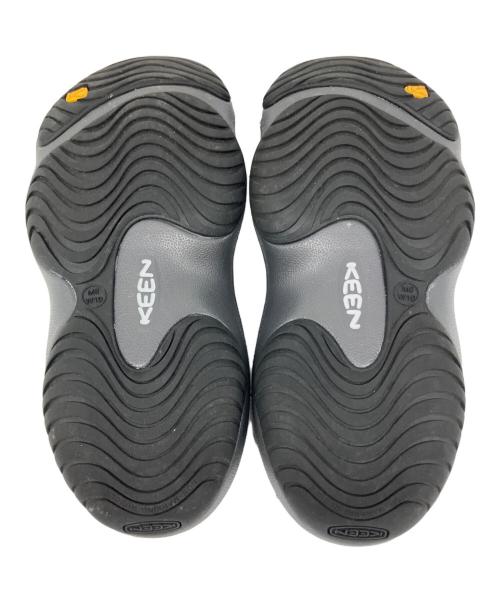 KEEN（キーン）KEEN (キーン) サンダル グレー サイズ:M8/W10の古着・服飾アイテム