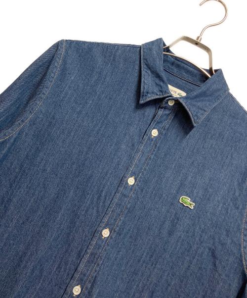 LACOSTE（ラコステ）LACOSTE (ラコステ) オーガニックコットンベーシックデニムシャツ ブルー サイズ:FR 39 / US S/Mの古着・服飾アイテム
