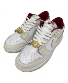 NIKE（ナイキ）の古着「Women's Dunk Low SE Just Do It（ウィメンズ ダンク ロー SE ジャスト ドゥ イット）」｜ホワイト×ベージュ