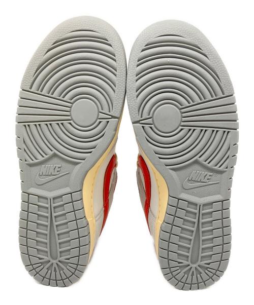 NIKE（ナイキ）NIKE (ナイキ) Dunk Low Athletic Department（ダンク ロー アスレチック デパートメント） グレー×オレンジ サイズ:US 9.5の古着・服飾アイテム