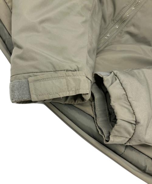 ECWCS（エクワックス）ECWCS (エクワックス) GEN3 LEVEL7 JACKET グレー サイズ:SMALL-REGULAR(日本のメンズS-M相当)の古着・服飾アイテム