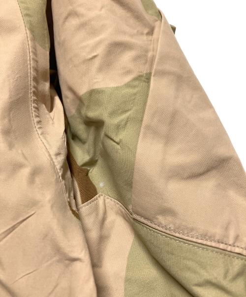 US ARMY（ユーエスアーミー）US ARMY (ユーエスアーミー) ECWCS デザートカモゴアテックスパーカー ベージュ サイズ:Large Regularの古着・服飾アイテム