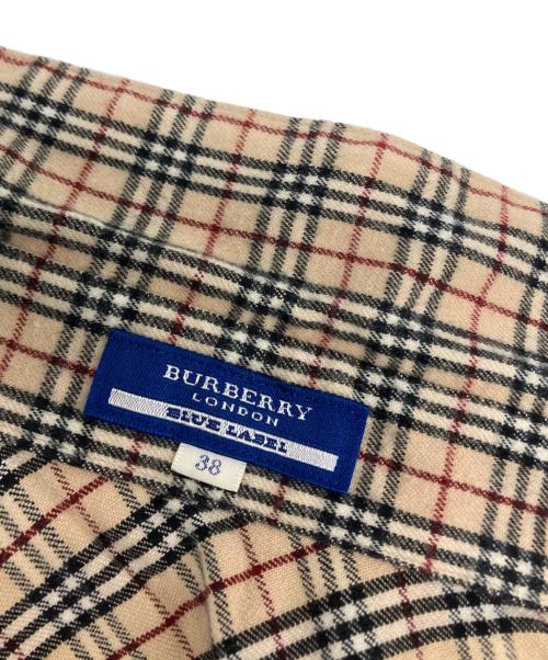 BURBERRY LONDON  BLUE LABEL（バーバリーロンドンブルーレーベル）BURBERRY LONDON  BLUE LABEL (バーバリーロンドンブルーレーベル) 長袖シャツ ベージュ×ブラック サイズ:38の古着・服飾アイテム