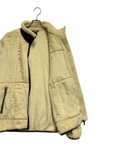 THE NORTH FACE（ザ ノース フェイス）THE NORTH FACE (ザ ノース フェイス) ジップインマグネファイヤーフライバーサロフトジャケット アイボリー サイズ:Lの古着・服飾アイテム