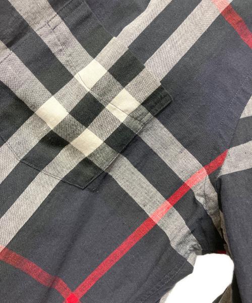 BURBERRY LONDON ENGLAND（バーバリー ロンドン イングランド）BURBERRY LONDON ENGLAND (バーバリー ロンドン イングランド) 長袖シャツ ブラック×レッド サイズ:Lの古着・服飾アイテム