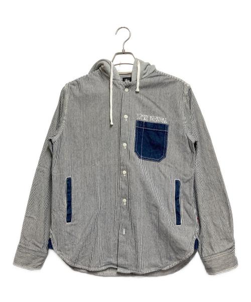 stussy（ステューシー）stussy (ステューシー) 長袖シャツ ホワイト×ネイビー サイズ:MEDIUMの古着・服飾アイテム