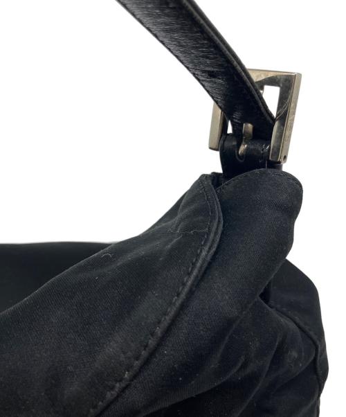 FENDI（フェンディ）FENDI (フェンディ) ワンショルダーバッグ ブラックの古着・服飾アイテム