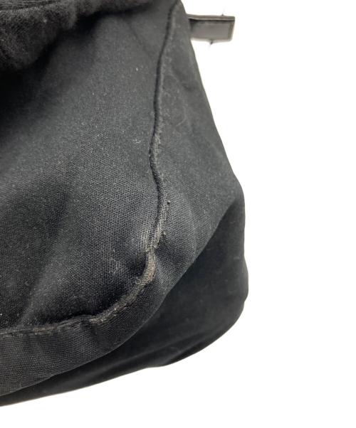 FENDI（フェンディ）FENDI (フェンディ) ワンショルダーバッグ ブラックの古着・服飾アイテム