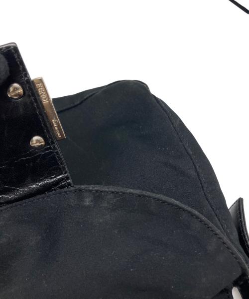 FENDI（フェンディ）FENDI (フェンディ) ワンショルダーバッグ ブラックの古着・服飾アイテム