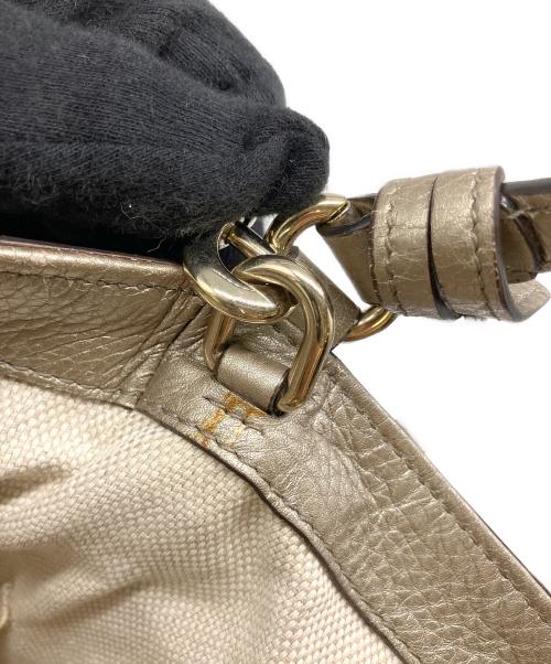 GUCCI（グッチ）GUCCI (グッチ) ソーホー 2WAY ハンドバッグ シルバーの古着・服飾アイテム