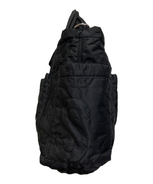 Marc by Marc Jacobs（マークバイマークジェイコブス）Marc by Marc Jacobs (マークバイマークジェイコブス) ロゴキルティング 2WAYショルダートートバッグ ブラックの古着・服飾アイテム