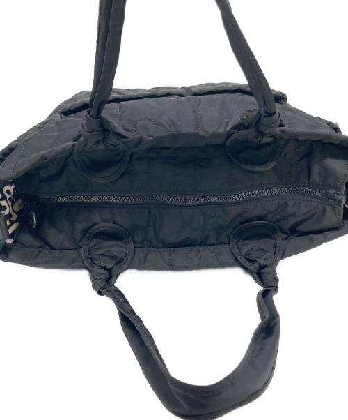 Marc by Marc Jacobs（マークバイマークジェイコブス）Marc by Marc Jacobs (マークバイマークジェイコブス) ロゴキルティング 2WAYショルダートートバッグ ブラックの古着・服飾アイテム