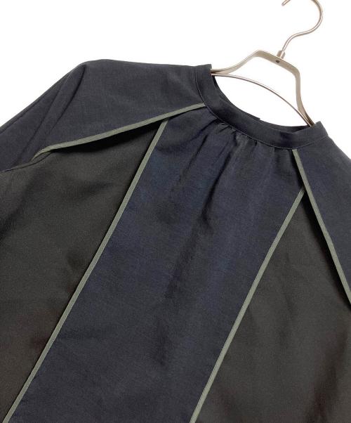UNITED TOKYO（ユナイテッドトーキョー）UNITED TOKYO (ユナイテッドトーキョー) パイピングフレアブラウス ネイビー×ブラックの古着・服飾アイテム