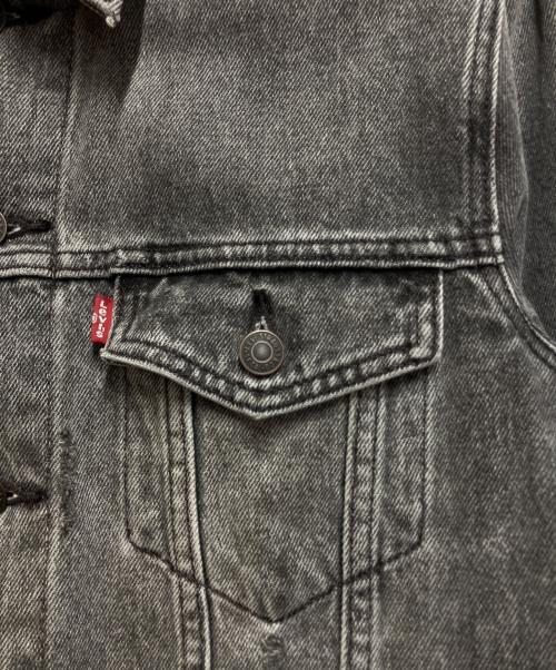 LEVI'S（リーバイス）LEVI'S (リーバイス) デニムジャケット ライトグレー サイズ:XSの古着・服飾アイテム