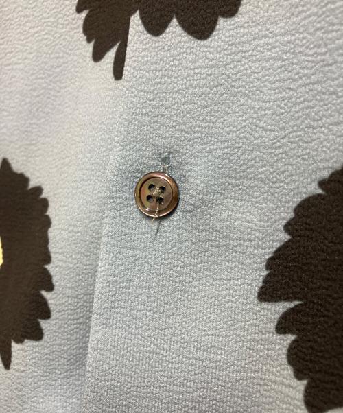 Eiji Fukui（エイジ フクイ）Eiji Fukui (エイジ フクイ) TK TAKEO KIKUCHI (ティーケー タケオキクチ) Flower総柄シャツ スカイブルー×ブラック サイズ:FREEの古着・服飾アイテム