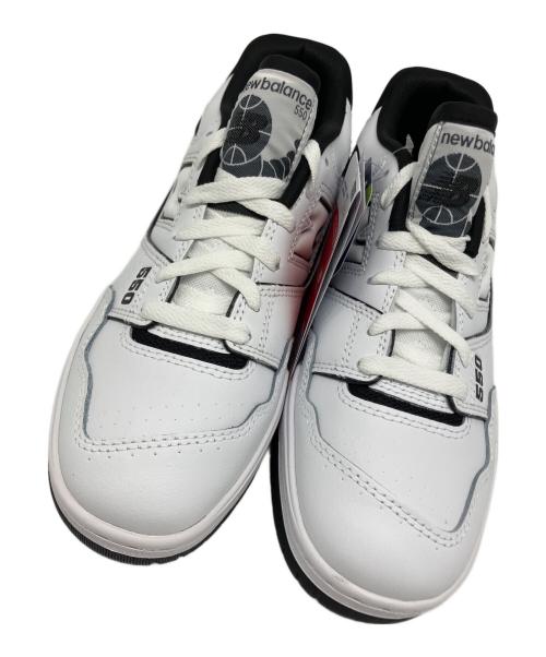 NIKE（ナイキ）NIKE (ナイキ) ローカットスニーカー ホワイト×ブラック サイズ:US 5.5の古着・服飾アイテム