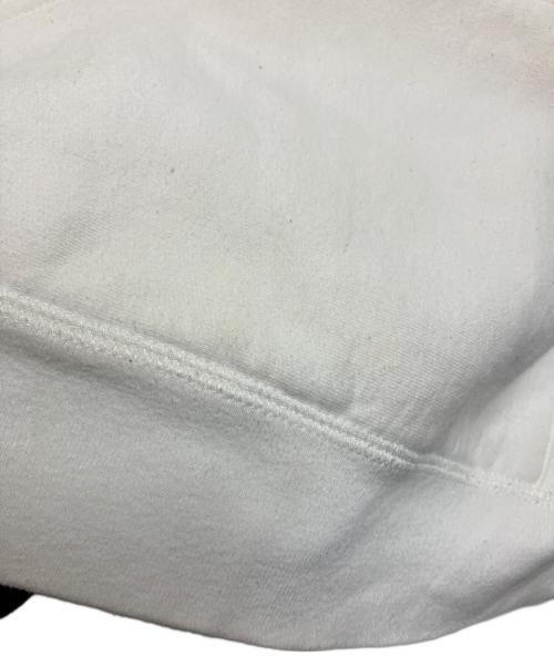 SUPREME（シュプリーム）Supreme (シュプリーム) エンボスロゴパーカー ホワイト サイズ:Smallの古着・服飾アイテム