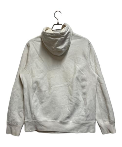 SUPREME（シュプリーム）Supreme (シュプリーム) エンボスロゴパーカー ホワイト サイズ:Smallの古着・服飾アイテム