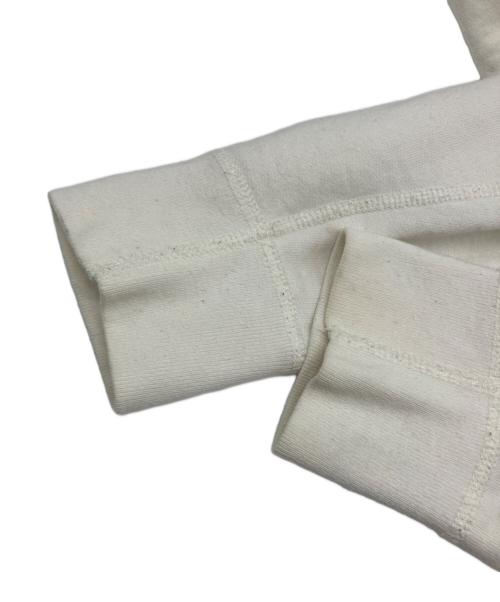 SUPREME（シュプリーム）Supreme (シュプリーム) エンボスロゴパーカー ホワイト サイズ:Smallの古着・服飾アイテム