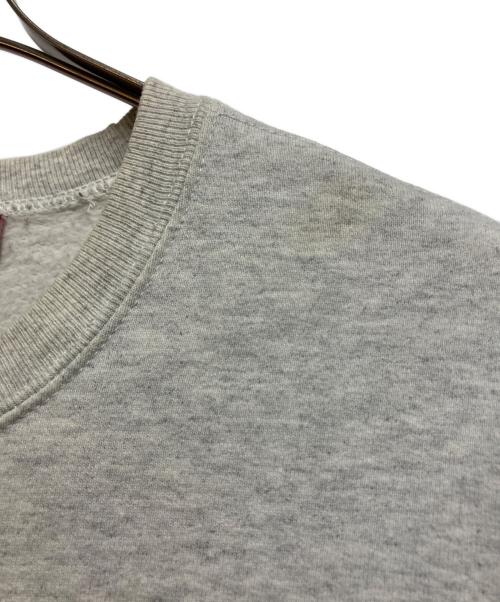 SUPREME（シュプリーム）Supreme (シュプリーム) 刺繍ロゴスウェット ライトグレー サイズ:Mの古着・服飾アイテム