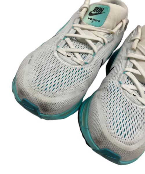 NIKE（ナイキ）NIKE (ナイキ) VOMERO 18（ボメロ 18) ホワイト×ブルー サイズ:US 7.5の古着・服飾アイテム