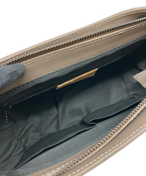 GENUINE LEATHER（ジェニュインレザー）GENUINE LEATHER (ジェニュインレザー) ショルダーバッグ グレーの古着・服飾アイテム