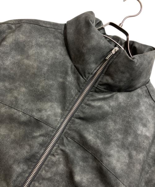 8SECONDS（エイトセカンズ）8SECONDS (エイトセカンズ) フェイクレザー ハイネック パファージャケット グレー サイズ:95（M）の古着・服飾アイテム