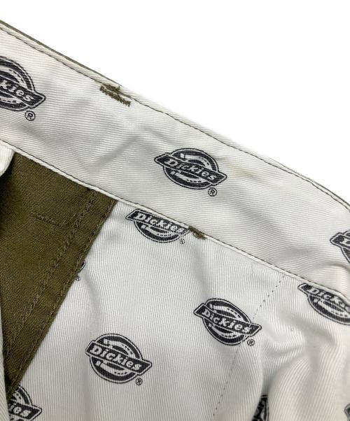 FAT（エフエーティー）FAT (エフエーティー) Dickies (ディッキーズ) カーゴパンツ オリーブ サイズ:不明の古着・服飾アイテム