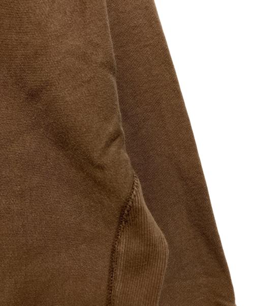 LFYT（エルエフワイティー）LFYT (エルエフワイティー) LFYT MINI LF LOGO US COTTON CREWNECK ブラウン サイズ:XLの古着・服飾アイテム