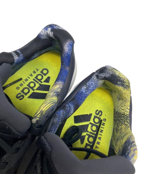 adidas（アディダス）adidas (アディダス) トレーニングシューズ ブラック×イエロー サイズ:US 7の古着・服飾アイテム