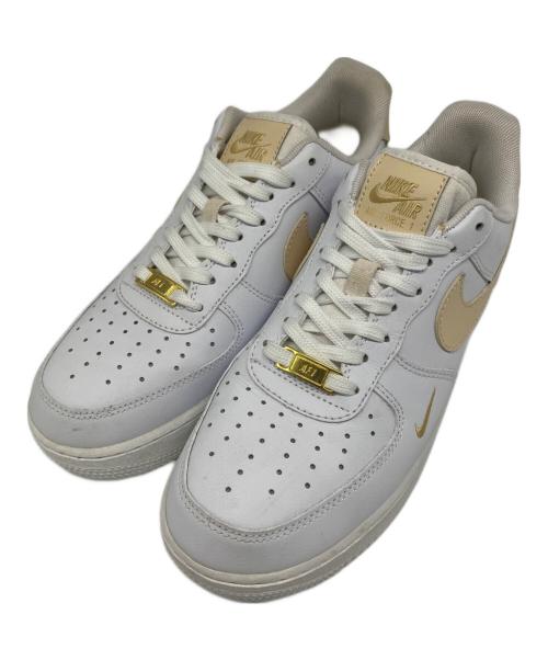 NIKE（ナイキ）NIKE (ナイキ) Air Force 1 Low（エア フォース 1 ロー） ホワイト×ベージュ サイズ:US 9.5の古着・服飾アイテム