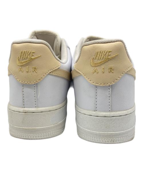 NIKE（ナイキ）NIKE (ナイキ) Air Force 1 Low（エア フォース 1 ロー） ホワイト×ベージュ サイズ:US 9.5の古着・服飾アイテム