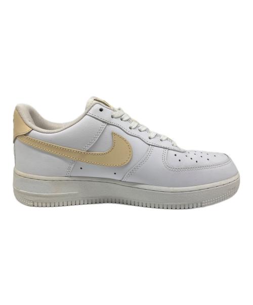 NIKE（ナイキ）NIKE (ナイキ) Air Force 1 Low（エア フォース 1 ロー） ホワイト×ベージュ サイズ:US 9.5の古着・服飾アイテム