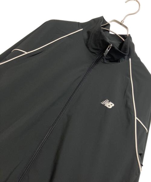 NEW BALANCE（ニューバランス）NEW BALANCE (ニューバランス) ウーブントラックジャケット ブラック×ホワイト サイズ:Lの古着・服飾アイテム