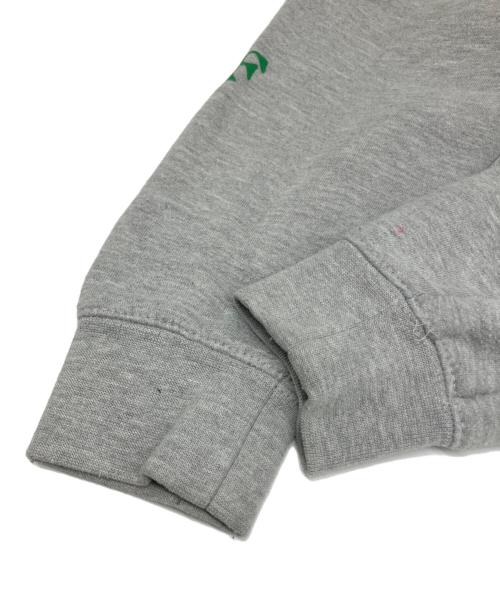 HUF（ハフ）HUF (ハフ) PURPLE BUDDY OPPOSITE OF LOW P/O HOODIE ライトグレー サイズ:Sの古着・服飾アイテム