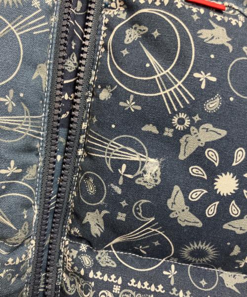 LEVI'S（リーバイス）LEVI'S (リーバイス) ダウンジャケット ブルー×ホワイト サイズ:Mの古着・服飾アイテム