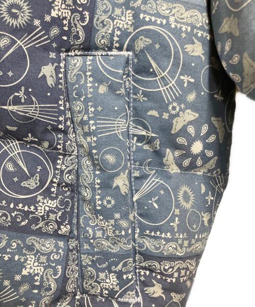 LEVI'S（リーバイス）LEVI'S (リーバイス) ダウンジャケット ブルー×ホワイト サイズ:Mの古着・服飾アイテム
