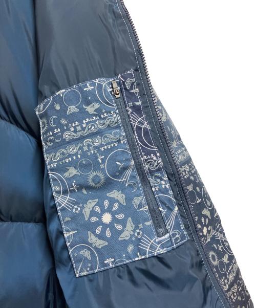 LEVI'S（リーバイス）LEVI'S (リーバイス) ダウンジャケット ブルー×ホワイト サイズ:Mの古着・服飾アイテム