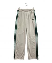 adidas（アディダス）の古着「CLASSIC TRACKPANT（クラシック トラックパンツ）」｜ベージュ×グリーン