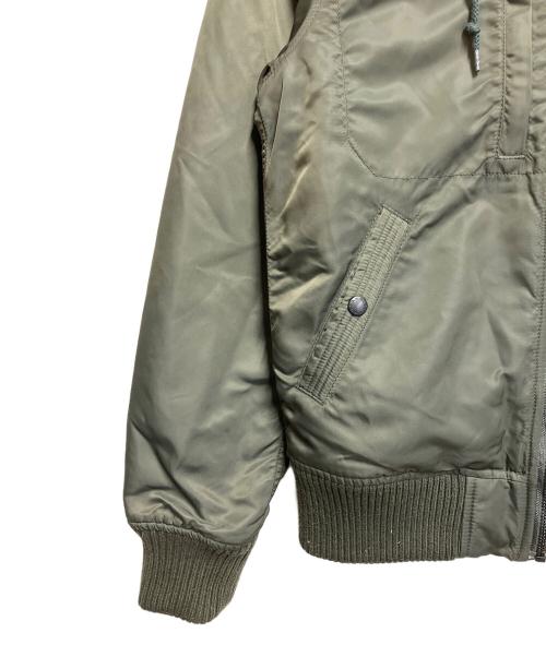 ALPHAINDUSTRIES（アルファインダストリーズ）ALPHAINDUSTRIES (アルファインダストリーズ) フライトジャケット カーキ サイズ:SIZE Mの古着・服飾アイテム